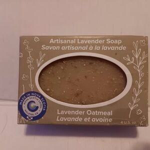Artisanal Lavender Oatmeal Soap, Goat Milk Seafoam Lavender 4 Oz New